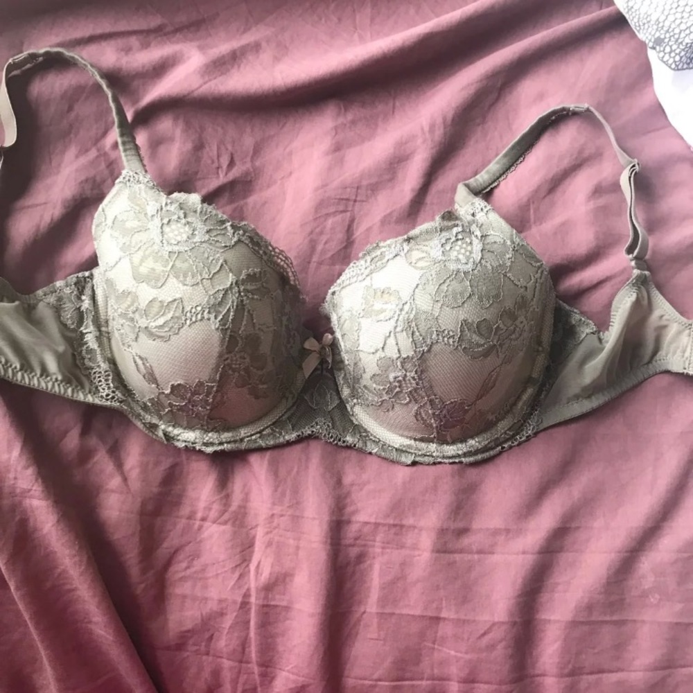 VS 32ddd bra